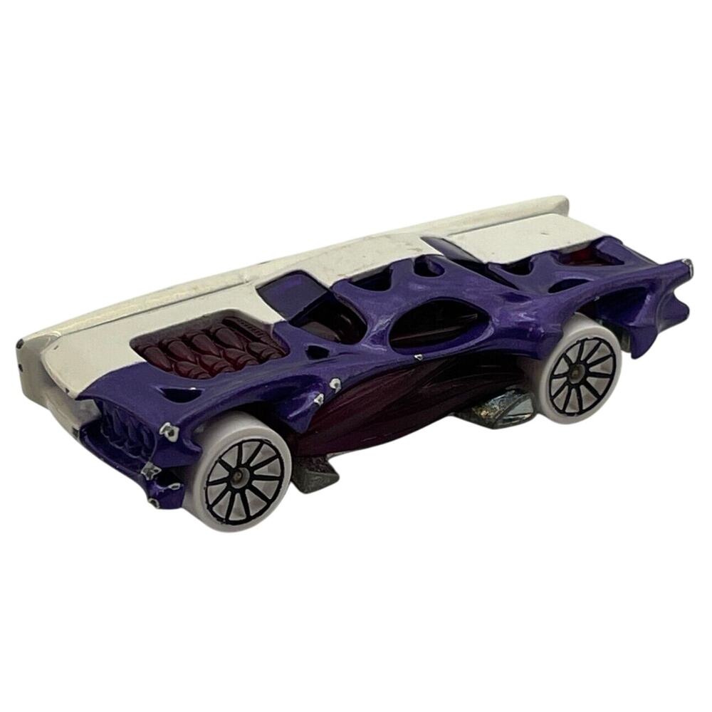 Mattel Hot Wheels Two-Face Diecast DC Universe Car White/Purple Toned
